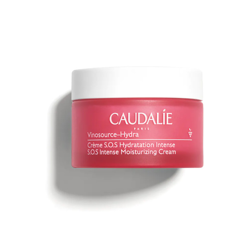 CAUDALIE Crema S.O.S Hidratación Intensa Vinosource-Hydra Tipo de piel : Piel normal Necesita : Hidratación & Pieles sensibles Ingredientes clave : Aceite de borraja, Agua de uva bio, Polifenoles Textura : Crema rica Use : Por la manana y por la noche, despues del sérum ¿Qué es? La Crema S.O.S Hidratación Intensa Vinosource-Hydra viene al rescate de las pieles secas más sensibles. Hidrata intensamente, atenúa las rojeces y la sensación de tirantez y repara los daños causados por las agresiones externas. La piel está más flexible y se mantiene confortable durante todo el día.
