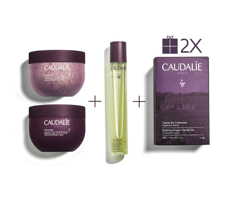 CAULADIE Programa Firmeza Vinosculpt Tipo de piel : Cuerpo Ingredientes clave : Aceite de pepitas de uva, Miel, Manteca de karité ecológica, Polifenoles, Extracto de iris , 6 aceites esenciales purificantes Use : Día y noche ¿Qué es? Este pack Vinosculpt contiene un Exfoliante Crushed Cabernet, un Bálsamo Corporal Lifting & Firmeza, un Concentrado Esbeltez y, de regalo: ¡Dos cajas de Tisanas Bio Drenantes! Inspirado en tratamientos profesionales de nuestro Spa Vinothérapie, el Programa Firmeza actúa eficazmente para afinar tu silueta y reafirmar visiblemente tu piel. - El Exfoliante Crushed Cabernet Vinosculpt elimina con suavidad las células muertas, reduce las irregularidades de la piel y la nutre, produciendo un efecto "piel nueva" inmediato. - El Bálsamo Corporal Lifting & Firmeza Vinosculpt trata las 4 zonas clave de tu cuerpo: brazos, busto, vientre y glúteos, para que tengas una piel más firme al cabo del primer mes de utilización*. La piel está como estirada, más tonificada y visiblemente más firme. - El Concentrado Esbeltez Vinosculpt es un aceite corporal remodelador que tonifica y alisa el abdomen, los muslos, las caderas y los glúteos para afinar y embellecer la silueta. Activa el drenaje, ayuda a eliminar el agua y las toxinas y a reducir el aspecto de piel de naranja de la celulitis. - Las Tisanas Drenantes Biológicas son una exquisita mezcla drenante y relajante de cinco plantas biológicas: vid roja, corteza de naranja, arándano, grosella negra y canela. Creadas en exclusiva para la sala de té del Spa Vinothérapie™, ayudan a drenar las toxinas y a combatir la retención de agua para afinar la silueta.